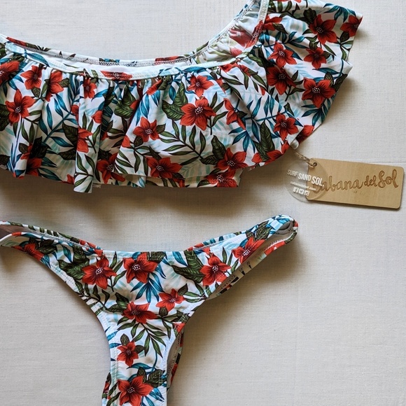 Cabana Del Sol Get Wavy Off Shoulder Bikini Set - Picture 4 of 8